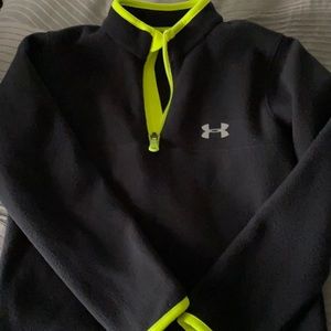 Under Armour fleece pull over size 7